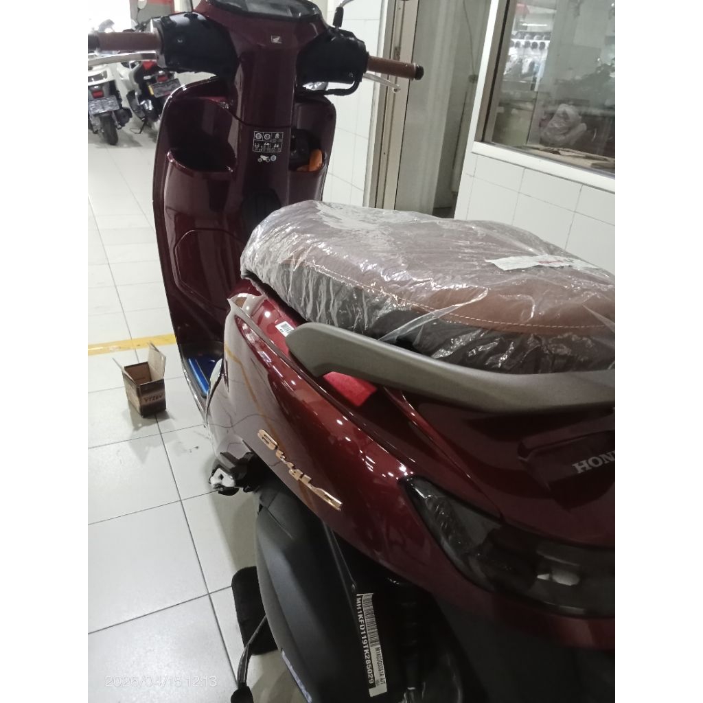Jual HONDA STYLO 160 ABS SPESIAL MERAH BURGUNDY | Shopee Indonesia
