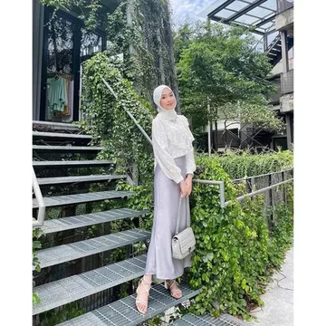 Rok Satin Silk A Line Mermaid Skirt Korean Style Model