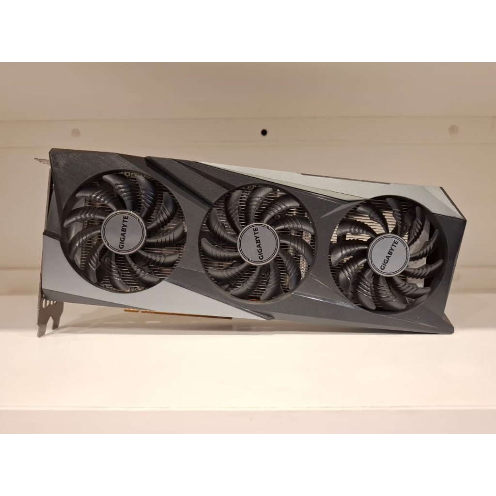 Jual AMD Radeon RX 6600 XT Terlengkap & Harga Terbaru Agustus 2026 ...