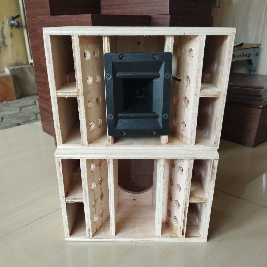 Jual BOX MIDLE PARATOP 4 INCH | Shopee Indonesia
