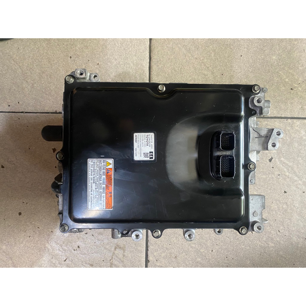 Jual Inverter assy innova zenix hybrid original | Shopee Indonesia