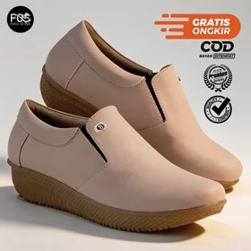 Sepatu Kasual Wanita Korean Style Dewasa Fashion Slip On Flat Shoes Empuk Tebal Sintetis