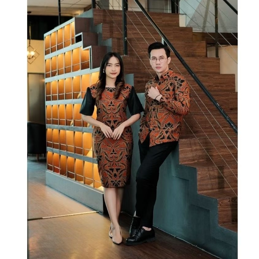 Batik Couple Motif Mutia Atasan Kemeja Slimfit
