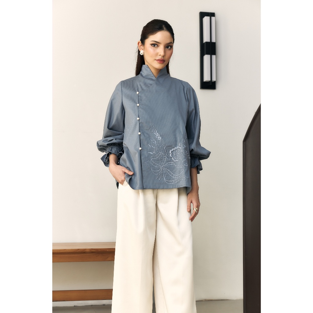 Jual STUDIO TUI - CARINA BLOUSE | Shopee Indonesia