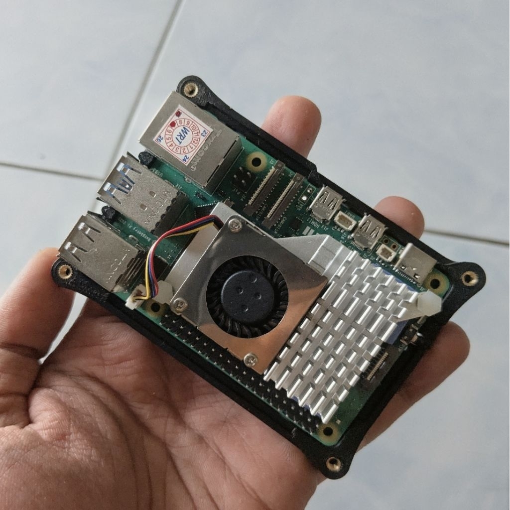 Jual Raspberry Pi 5 RAM 4GB Bonus Case Fan SD Card | Shopee Indonesia