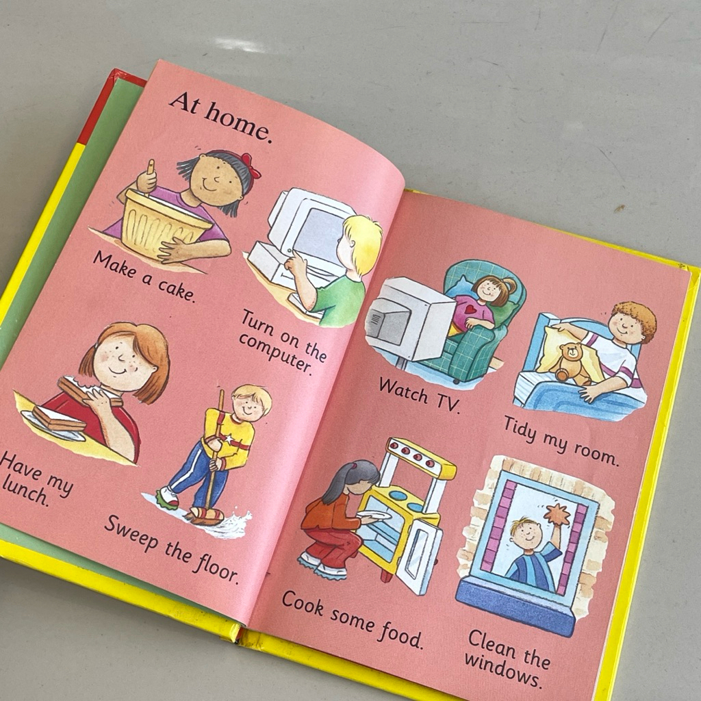 Jual Buku FIRST SKILLS WITH LADYBIRD VERBS | Shopee Indonesia