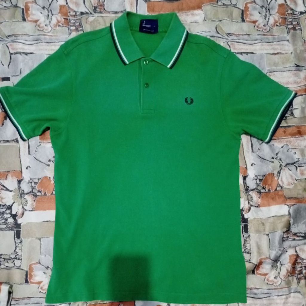 Jual fred perry sz S on tag | Shopee Indonesia