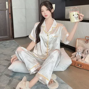 Baju Tidur Piyama Wanita Sutra Sintetis Baju Tidur Wanita Setelan Lengan Pendek Celana Panjang