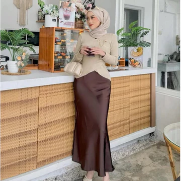 Rok Satin Silk A Line Mermaid Skirt Korean Style Model