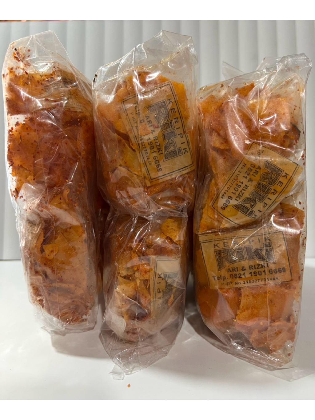 Jual Keripik Riki 1 Pak isi 10 Pcs | Shopee Indonesia