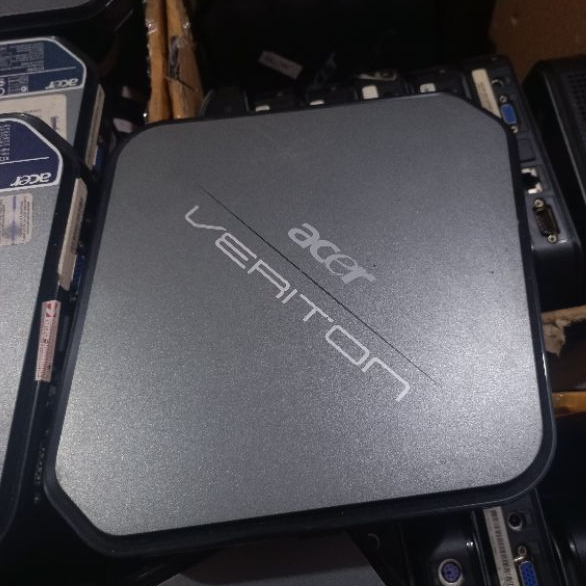 Mini PC Acer Veriton N281G intel Atom D425 RAM 4GB SSD 128GB Wifi Ok