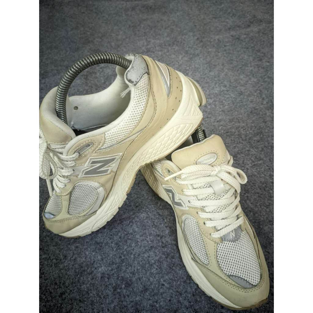 Jual New Balance Nb 2002R 2002 R M2002RAA White Ivory Cream not 1906 ...