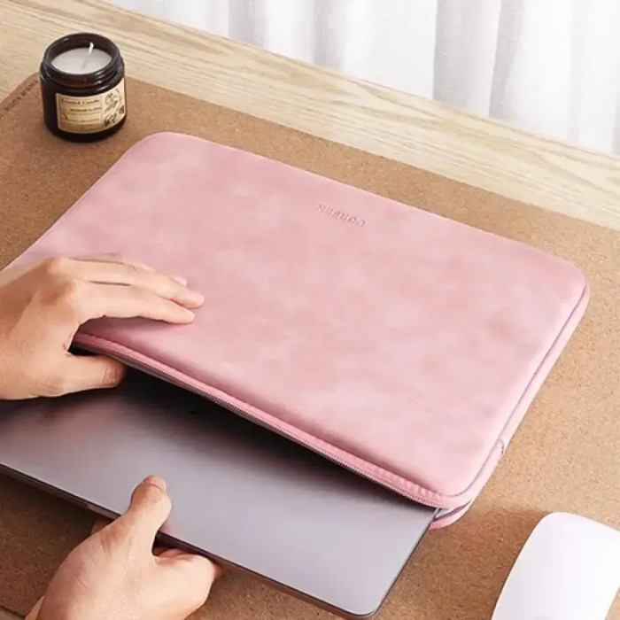 Incase Manicotto compatto per computer portatile con nylon di