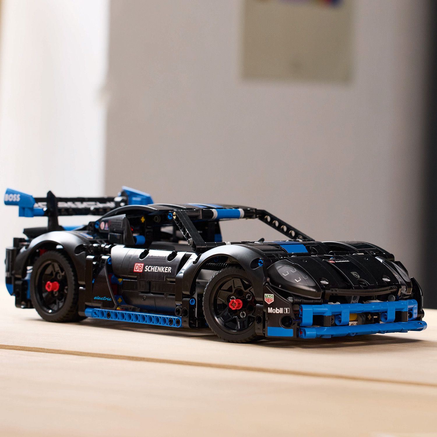 Jual LEGO Technic 42176 Porsche GT4 e-Performance Race Car (838