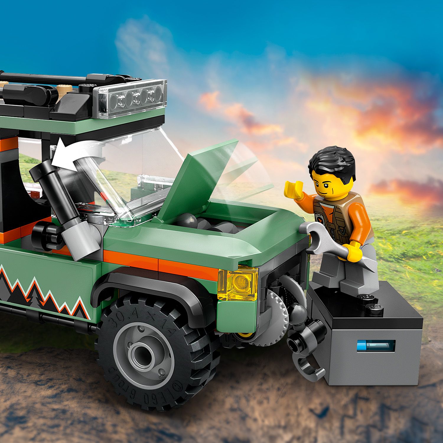 Jual LEGO City 60447 Off-Road 4x4 Mountain Truck (221 Pieces), Mainan ...