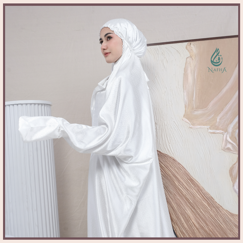 Jual NAFHA - Jaguar Mukena Terusan Dewasa Sutra Silk Arrmanyy | Shopee ...
