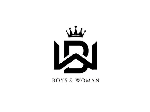 BOYS & WOMAN