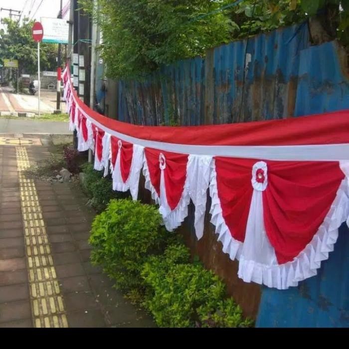 Jual (Allthebest) Bendera Merah Putih Rumbai Satin Background Hiasan ...