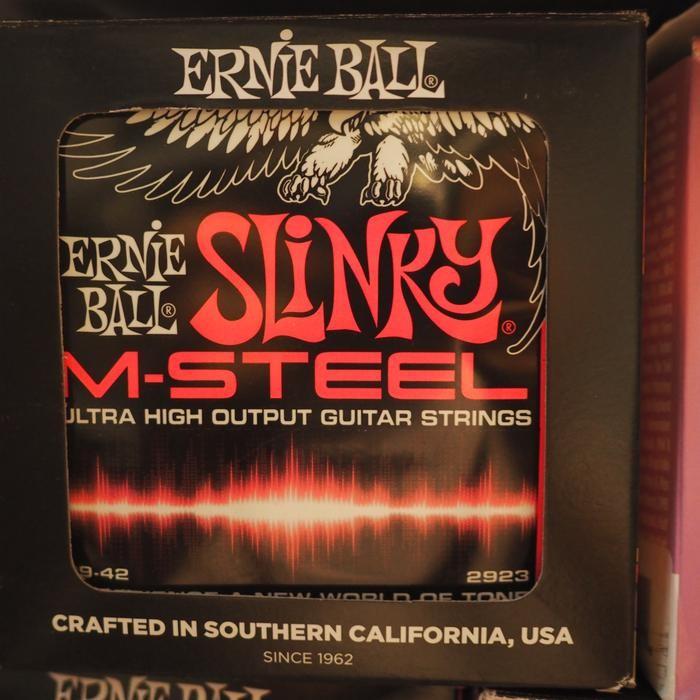 Ernie Ball 2923 - M-Steel Super Slinky 9-42 Corde per Chitarra Elettrica