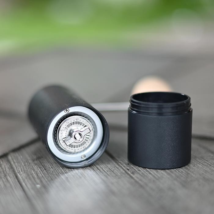 thumbnail interactive-video image 1 of Kingrinder P0/P1/P2 Lightweight Manual Hand Coffee Grinder - For Moka Pot & Drip 1 of 5