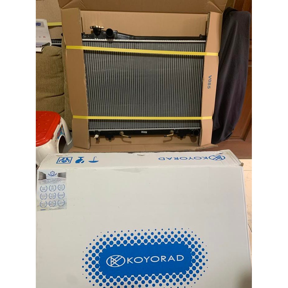 Jual RADIATOR TOYOTA CROWN CRON KRON KROWN GS131 2000CC 2.0CC MATIC ...
