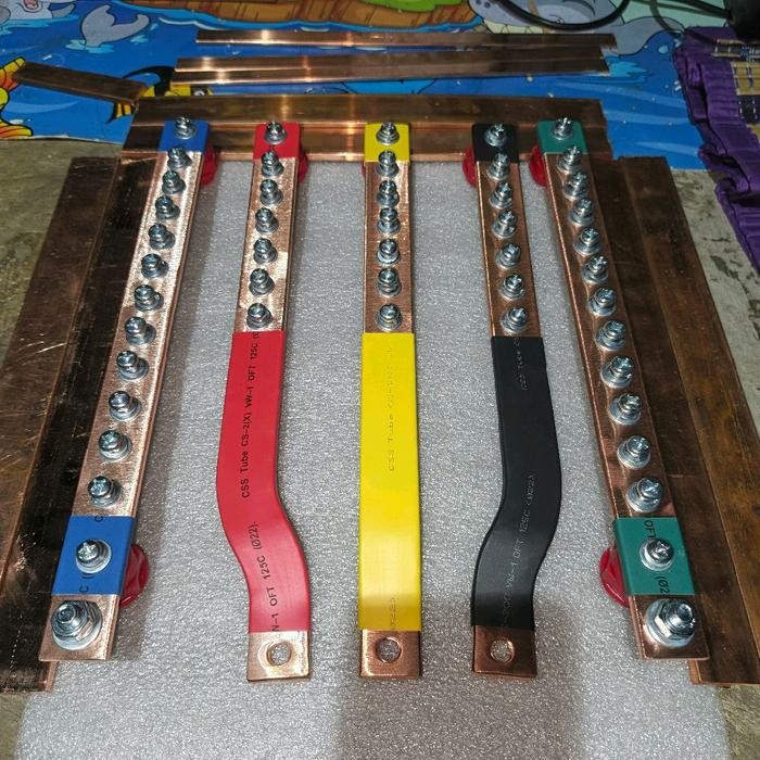 Jual Busbar RSTN+GROND UK 525 Panjang 30cm Kapasitas 200A/250A | Shopee ...