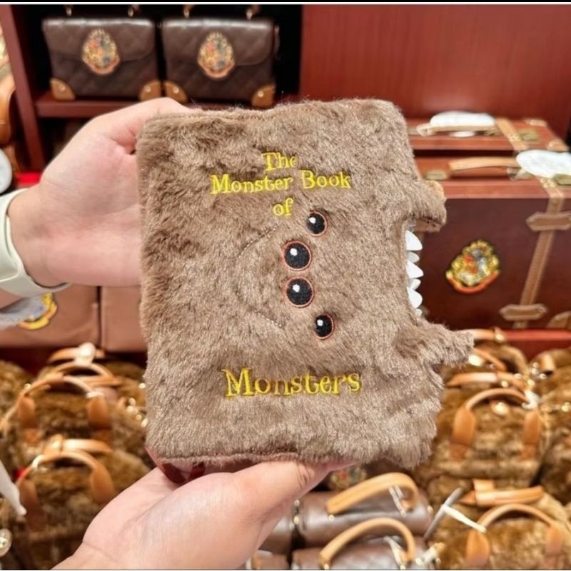 Jual Harry Potter Book of Monster - Miniso 774 | Shopee Indonesia