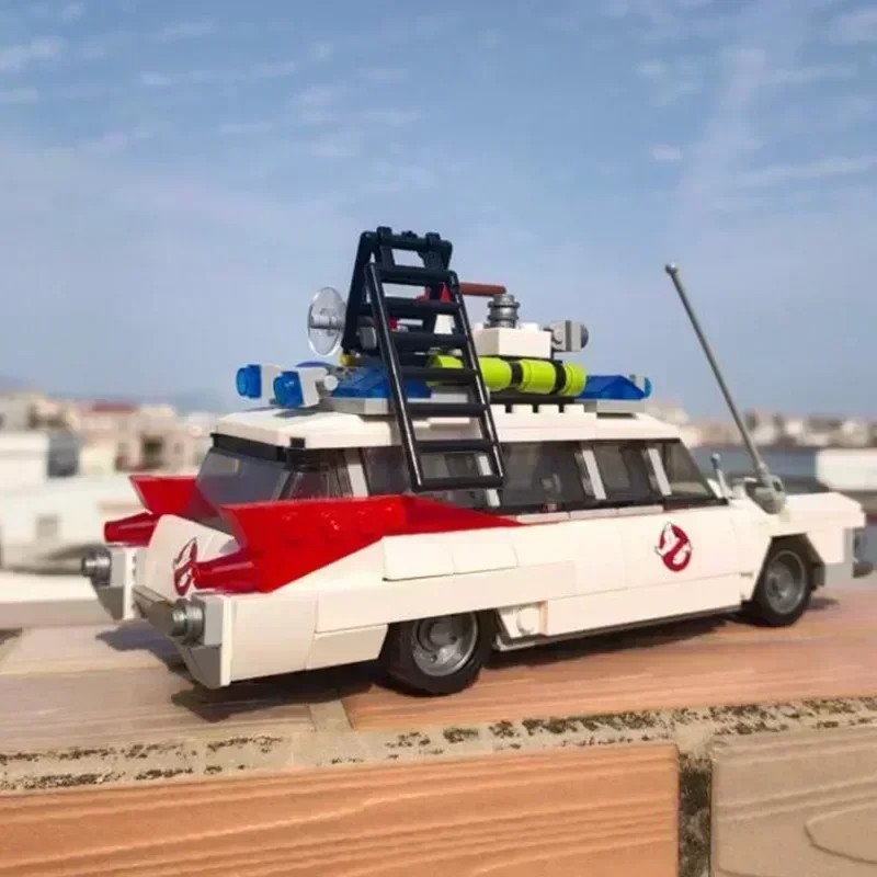 Jual MOC Compatible 21108 Ghost Busters Ecto-1 Movie Car Building ...