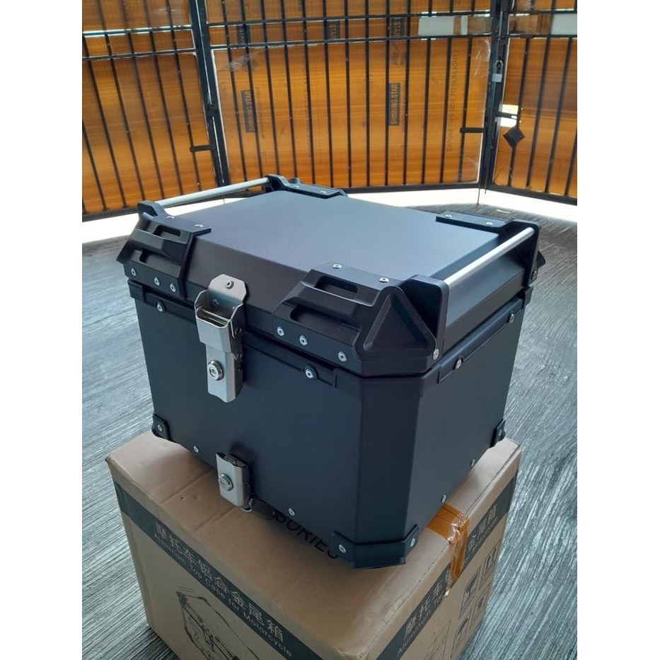 Jual Topbox Motor Kunci Alumunium Pannier Bracket Kotak Top Box 55L ...