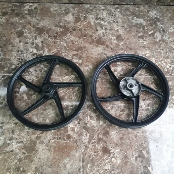 Jual velg racing supra x 125 supra 125 old lama original copotan enkei ...