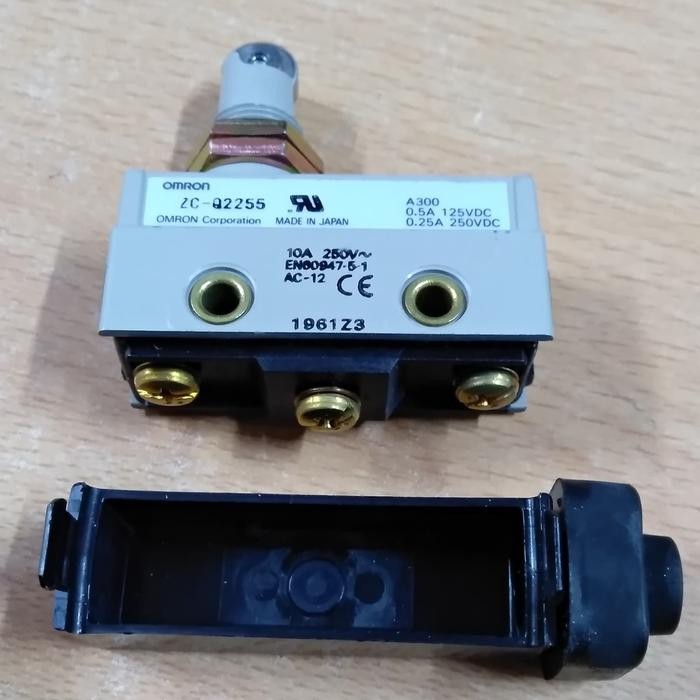 Jual Limit Switch Zc-Q2255 Omron Original Zcq2255 Zcq 2255 Z Cq 2255 ...