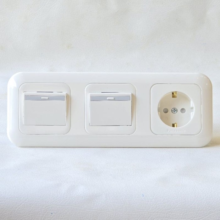 Jual BEST PANASONIC 3 GANG SAKLAR ENGKEL + SAKLAR ENGKEL + STOP KONTAK ...