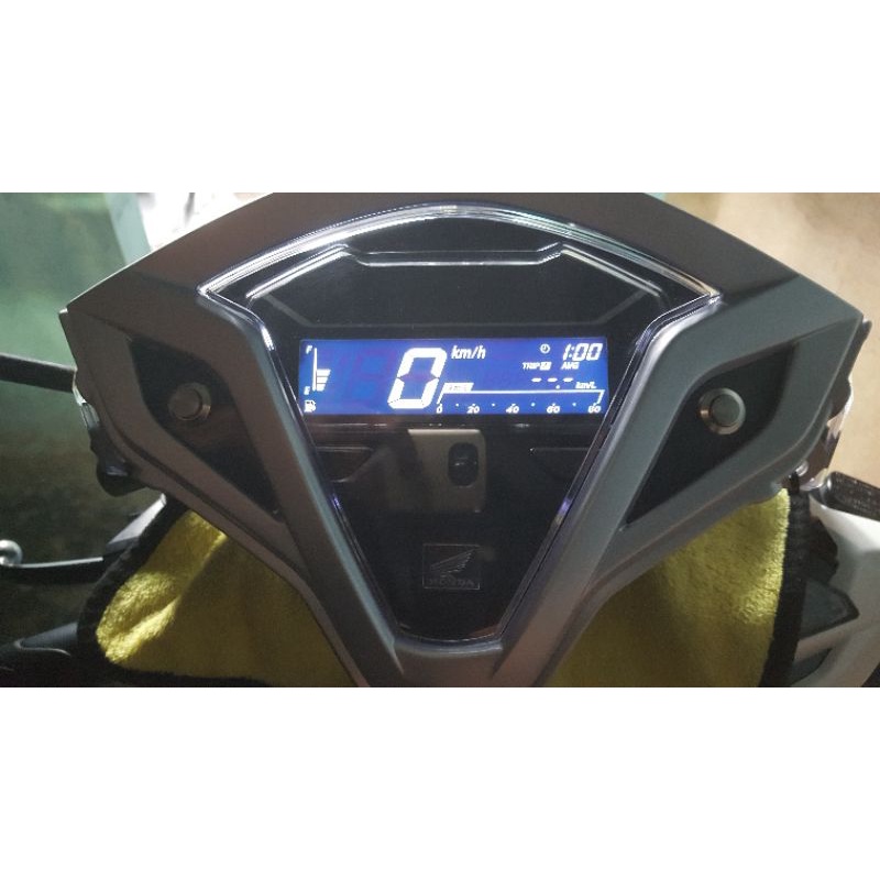 Jual SPEEDOMETER PNP VARIO 125 OLD/BOHLAM/SUPER OLD.TINGGAL COLOK SOKET ...
