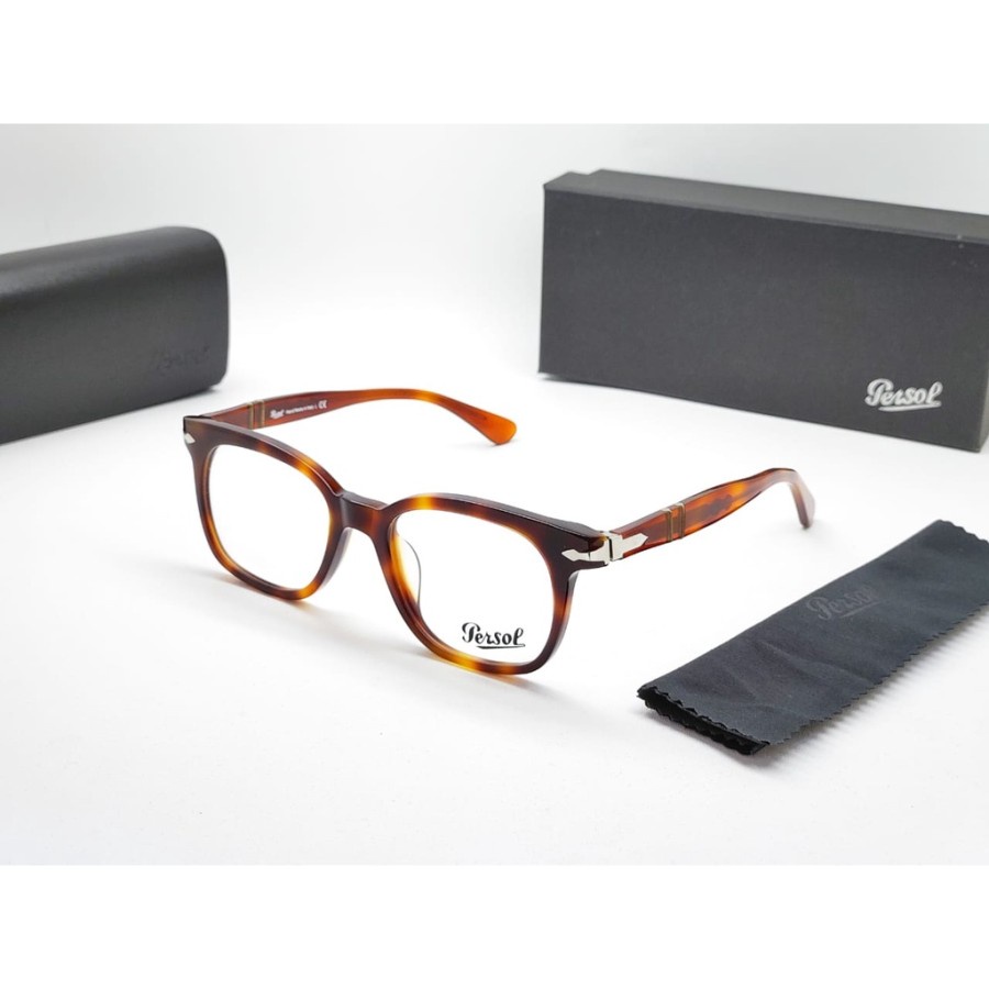 Kacamata Yang Cocok Untuk Wajah Oval