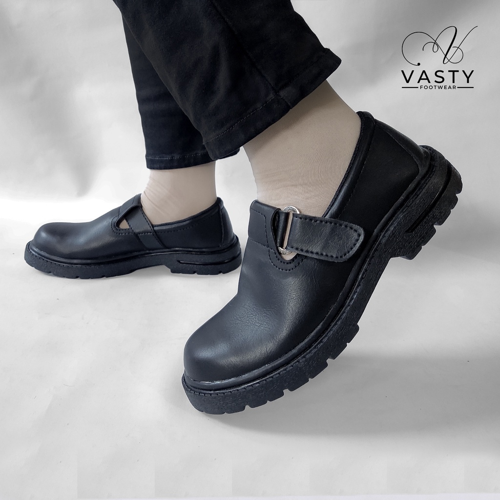 Jual SEPATU SAFETY WANITA UJUNG BESI PDL PDH TNI POLRI PROYEK LAPANGAN INDUSTRI KERJA VASTY ST.42 Shopee Indonesia
