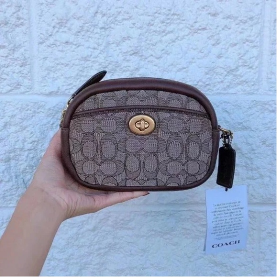 Jual Coach Small Camera Bag In Signature Jacquard With Quilting Oak