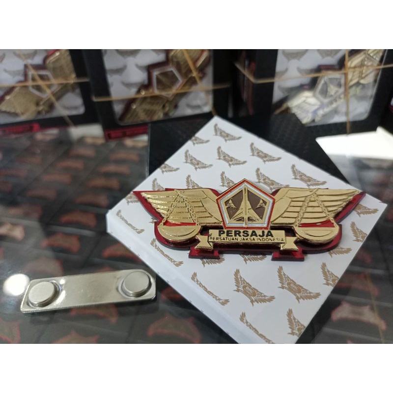 Jual Badge / Emblem / Wing Persaja Magnet / untuk Seragam Jaksa ...