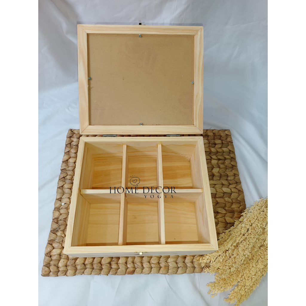 Jual KOTAK JAM TANGAN KAYU ISI 6 / BOX JAM TANGAN KAYU JATI BELANDA 6