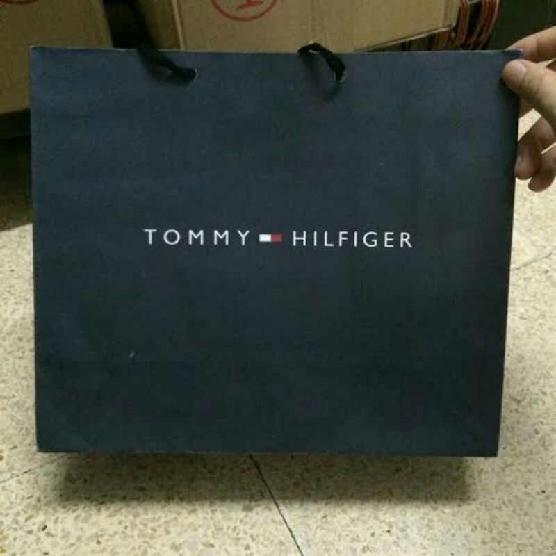 Paper bag tommy cheap hilfiger