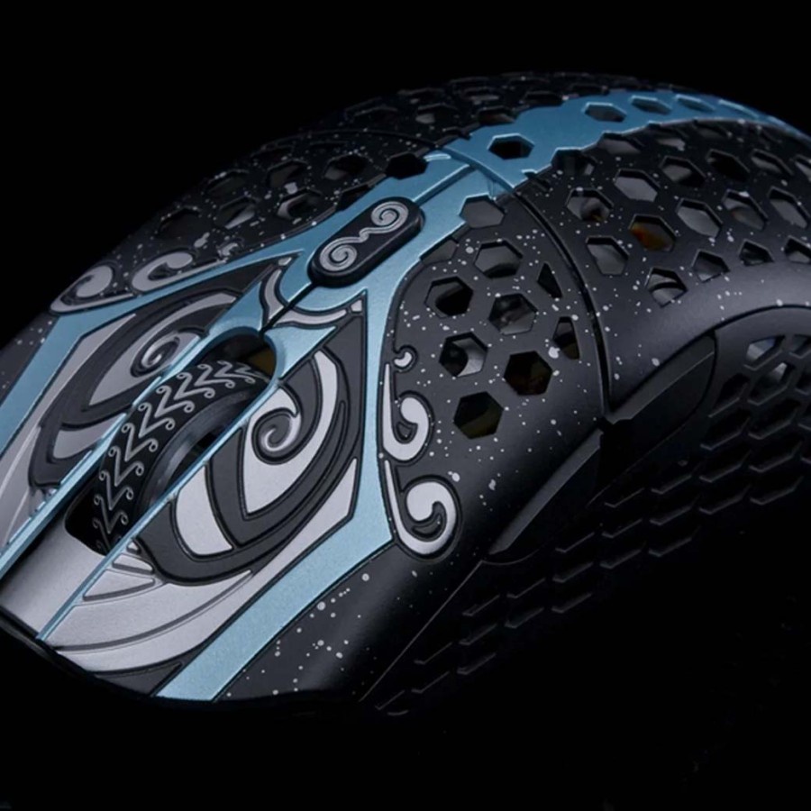 Finalmouse Starlight 12 放る Phantom M