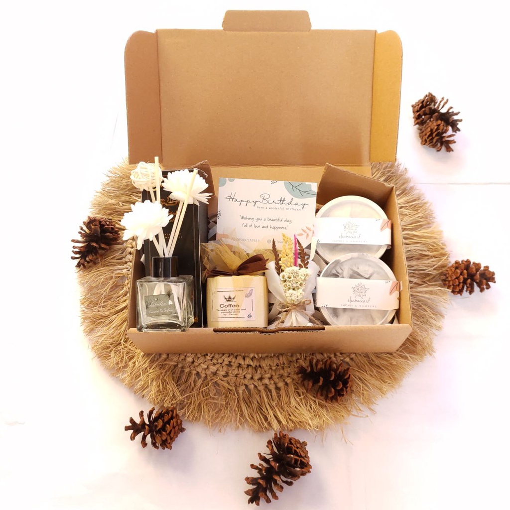 Jual Hampers Reed Diffuser dan Lilin Aromaterapi Coffee / Kado Estetik ...