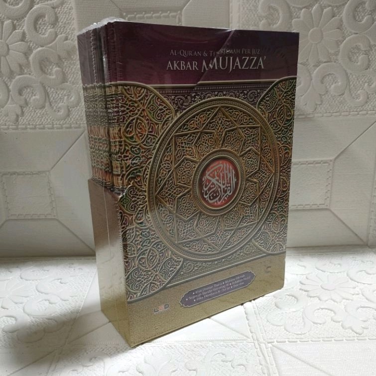 Jual Alquran Akbar Mujazza Terjemah Per Juz, Alquran Perjuz Ukuran B5 ...