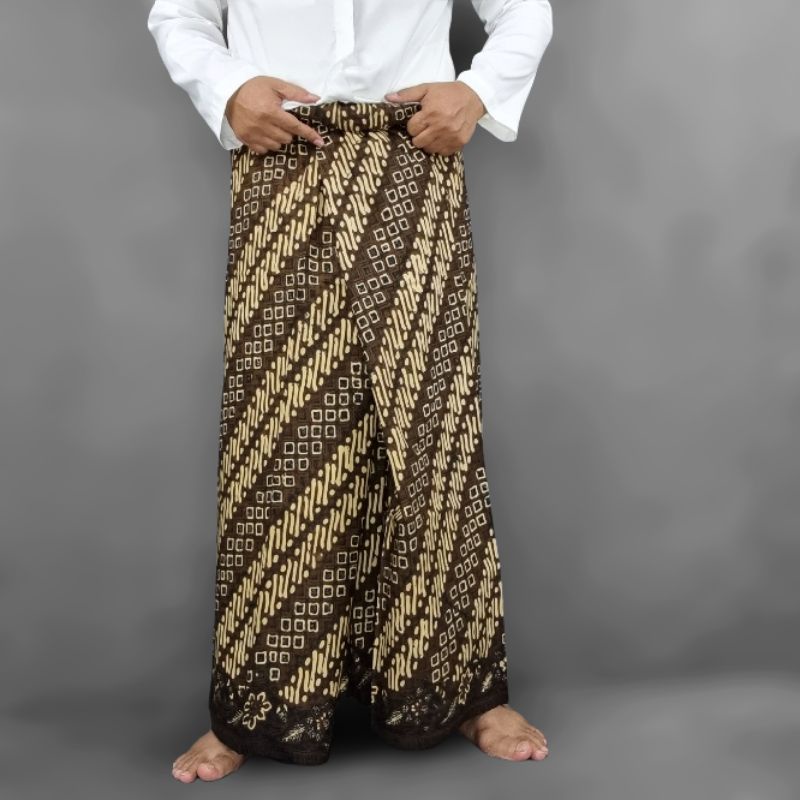 Jual LAR GURDA SARUNG BATIK TRADISIONAL BEST SELLER | Shopee Indonesia