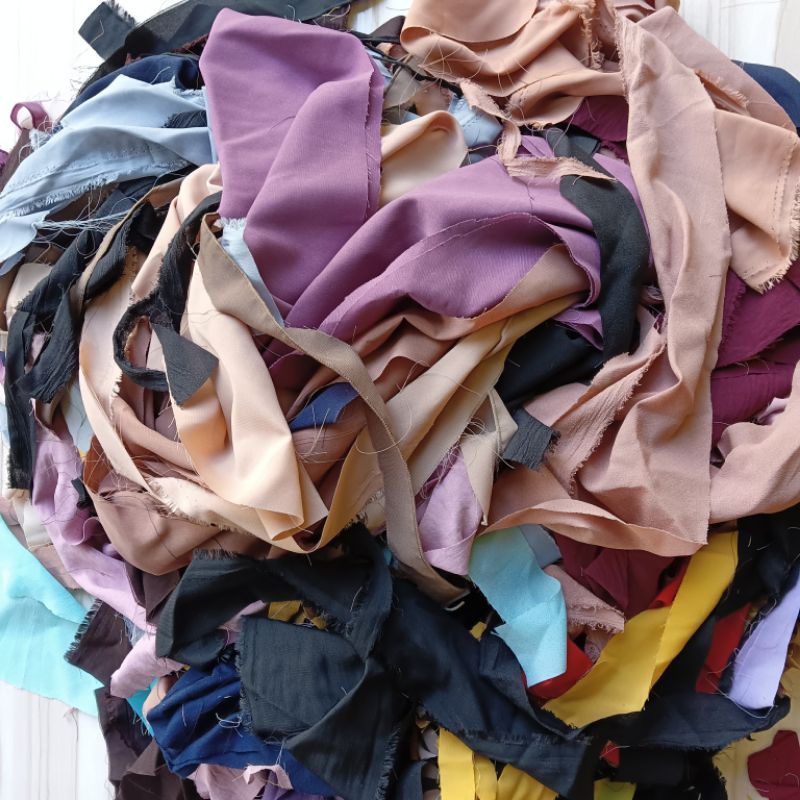 Jual ISIAN SAMSAK TINJU - KAIN PERCA BAHAN MIX RANDOM HARGA PERKG ...