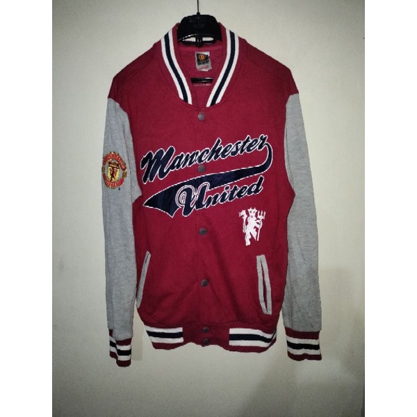 Jual manchester united varsity jacket Shopee Indonesia