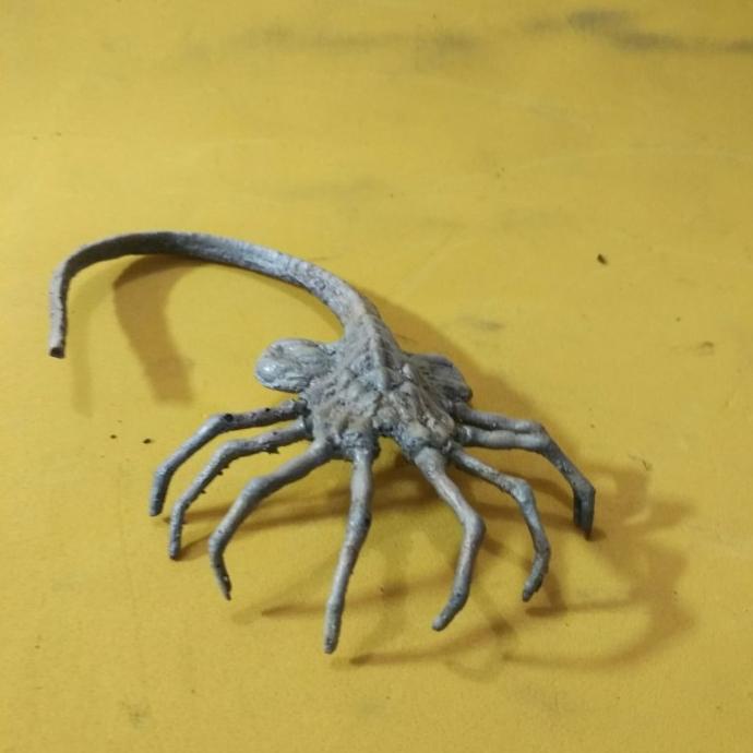 Jual Figure Alien Facehugger resin Shopee Indonesia