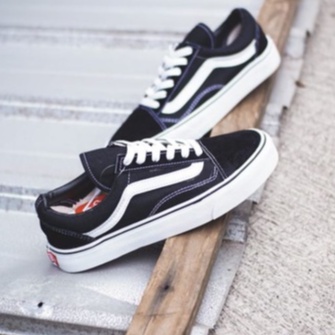 Vans old skool on sale ifc