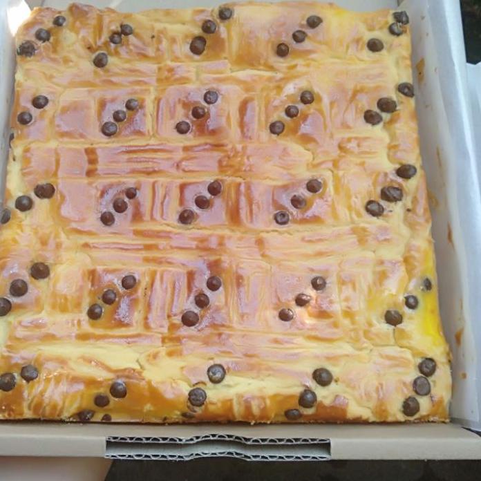 Jual Original LEKKER HOLLAND / Boterkoek (Buttercake) grosir | Shopee ...
