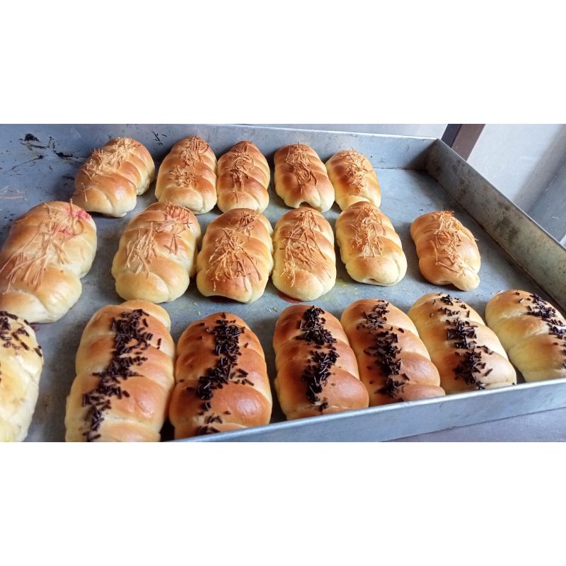 Jual roti pisang lilit isi coklat keju | Shopee Indonesia