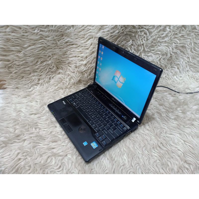 キレイ☆フルHD17.3型☆3波TV対応】富士通 NH77/DD [最強i7 +メモリ8GB